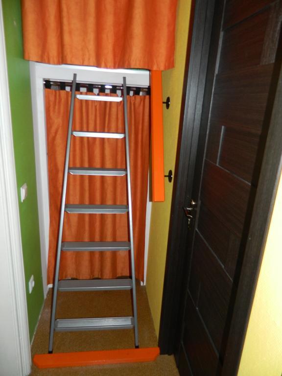 The Georgehouse Hostel Lviv Exterior foto
