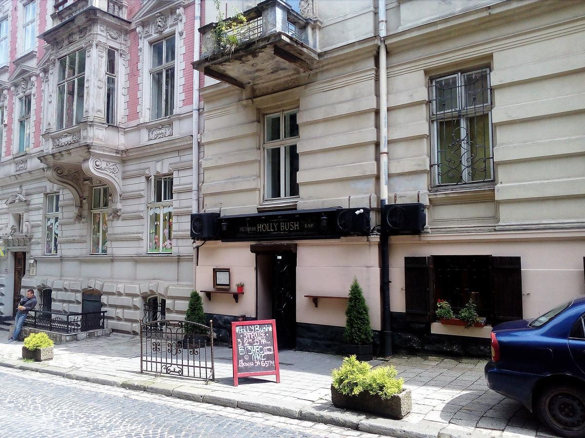 The Georgehouse Hostel Lviv Exterior foto